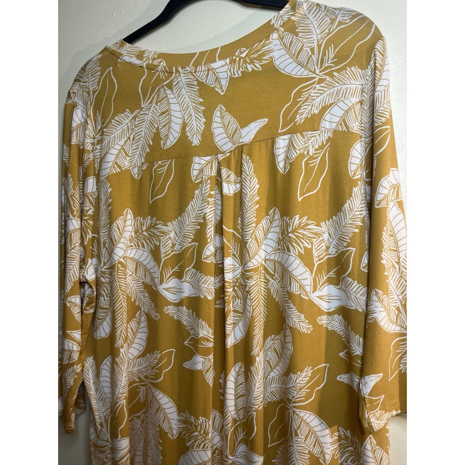 Nwt Latched Mama Blouse Size Xl Mustard Nursing Layered Tiered Boho Boutique — image 8 of 8